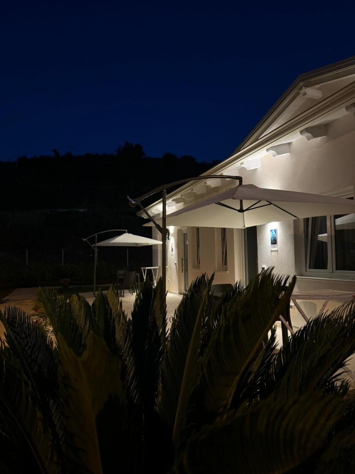 Galaxy Rooms Tropea 드라피아 외부 사진