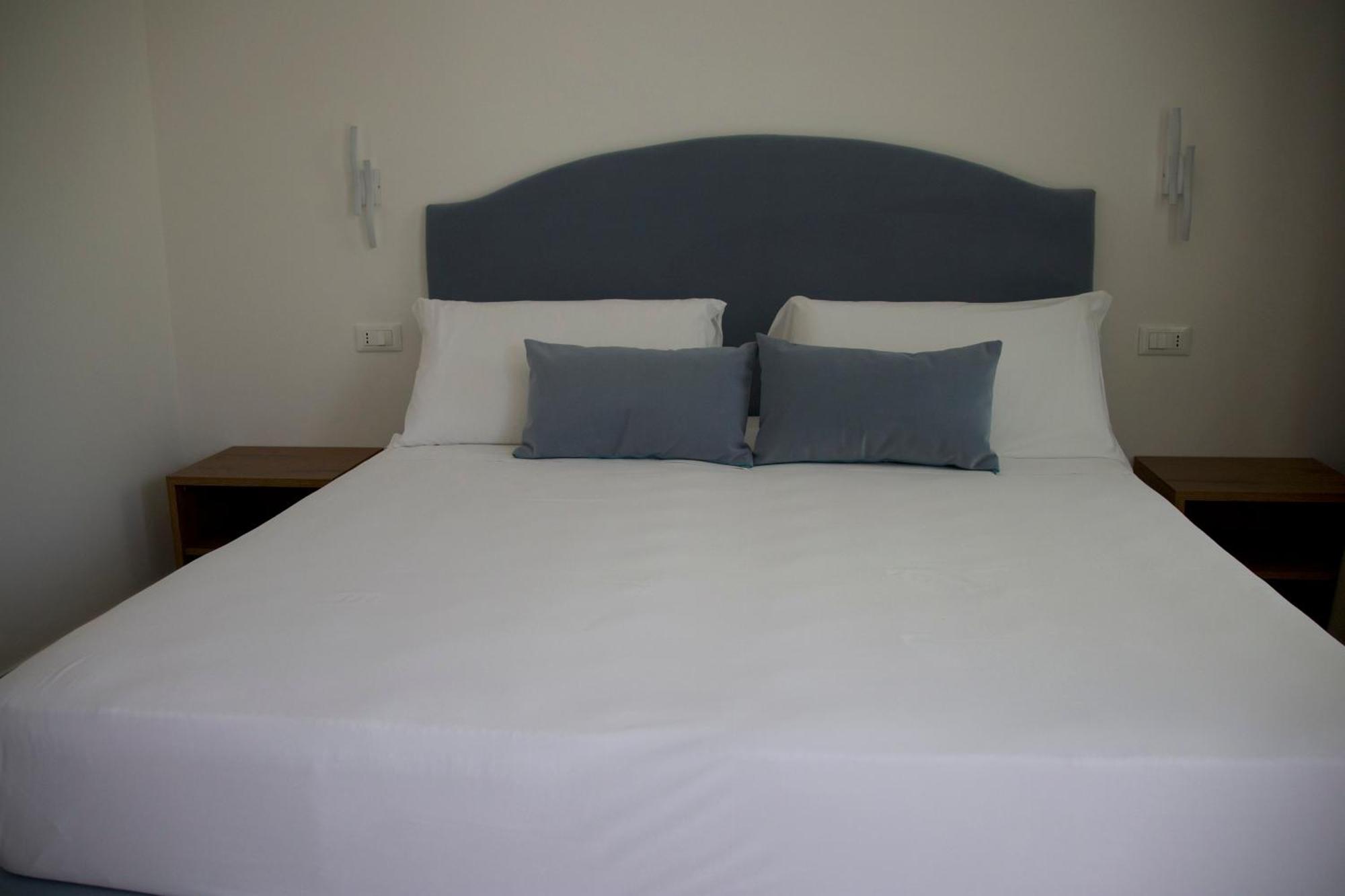 Galaxy Rooms Tropea 드라피아 외부 사진